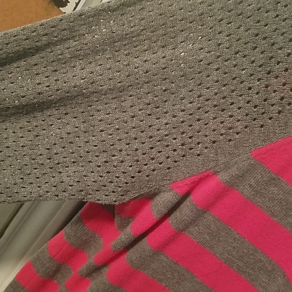 Sweater - Picture 3 of 4